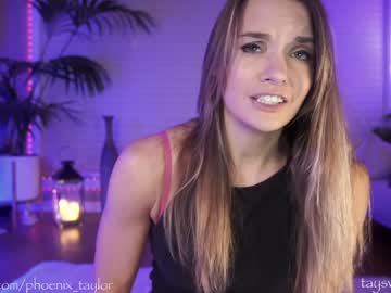 webcam girl phoenix_taylor live cam image #4808902
