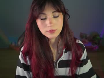 webcam girl greeny_mat live cam image #11137918