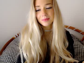 webcam girl pervyblonde live cam image #2459722