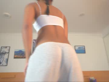 webcam girl camilitasu live cam image #1259427