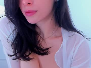 webcam girl uwunikaa live cam image #8317389