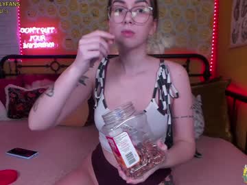 webcam girl daydreamur_gurl live cam image #1327218