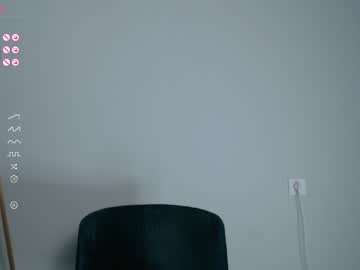 webcam girl aio_lovee live cam image #6942725