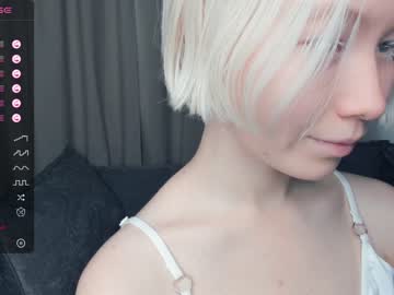 webcam girl silvergloss live cam image #7254410