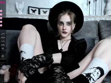 webcam girl eleanor_morte live cam image #3399786