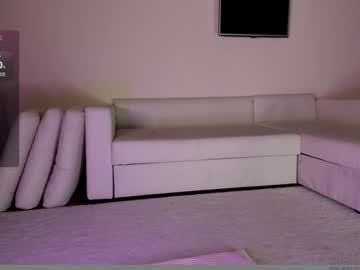 webcam girl hollyextra live cam image #10148055