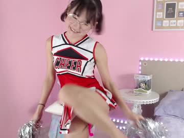 webcam girl little_effy18 live cam image #2855857