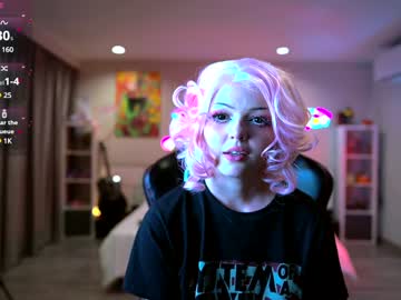 webcam girl madnessalise live cam image #10850876