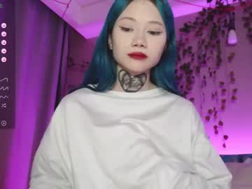 webcam girl le_chan live cam image #8388163