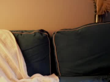 webcam girl raphadelini live cam image #10480532
