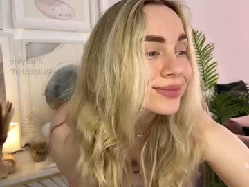 webcam girl tatti_1 live cam image #6431159