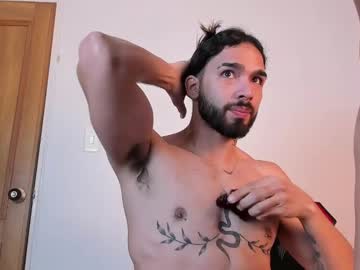 webcam man tarzanylobo live cam image #11587203