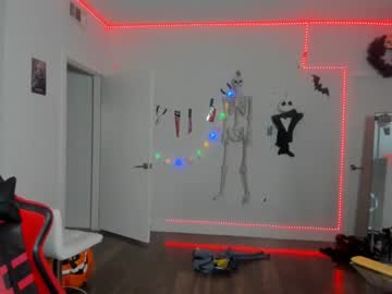 webcam man thejohnnystone live cam image #454575