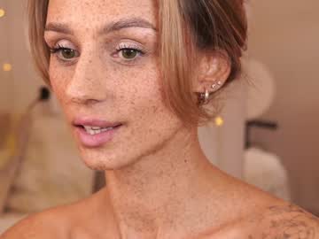 webcam girl artease live cam image #11319077