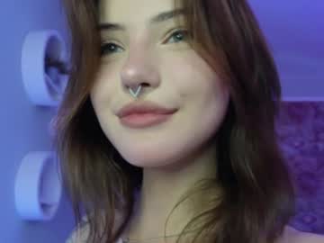 webcam girl sssweeetkiss live cam image #9643741