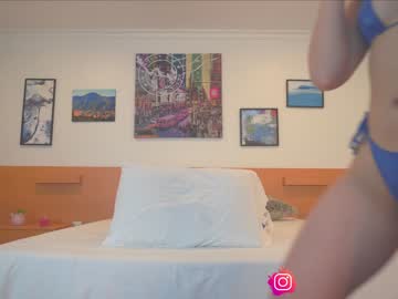 webcam girl camilitasu live cam image #2173734