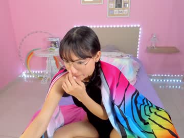 webcam girl little_effy18 live cam image #3537271