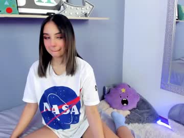 webcam girl saschaholmen live cam image #4060457