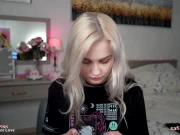 webcam girl sunnyfia live cam image #5610385