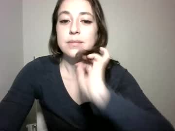 webcam girl ilovelucylola live cam image #2032032