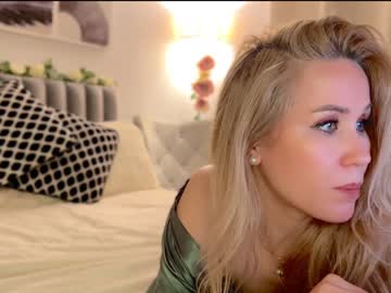 webcam girl myassistant live cam image #5694912