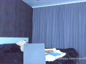 webcam girl your__voice live cam image #1367911