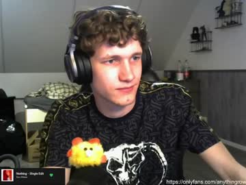 webcam man anythingrp live cam image #2368550