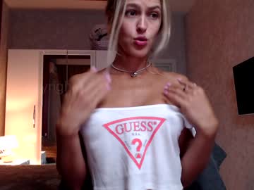 webcam girl sweetboobss1 live cam image #3796662