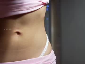 webcam girl shena_nomy live cam image #11221456
