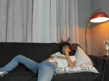 webcam man bless_my_neighbor live cam image #4552874