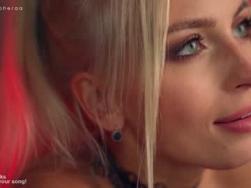webcam girl artmosphera live cam image #5932600