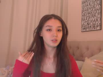 webcam girl sarasuo live cam image #8528100