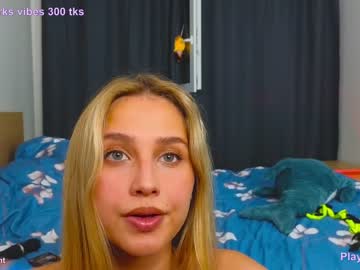 webcam couple playwithmil live cam image #6549159