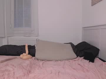 webcam girl princessjasmine_18 live cam image #10685545