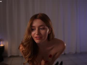webcam girl alisonrouge live cam image #12093703