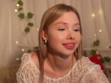 webcam girl april_blush live cam image #12682288
