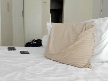 webcam girl asiangirlandwhiteguy live cam image #5714902