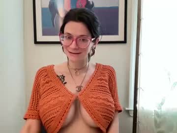 webcam girl naomi_reah live cam image #12044176