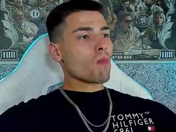 webcam man tattsoutbeast live cam image #9815786