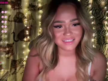webcam girl ari_02 live cam image #6765384