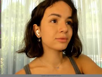 webcam girl lily_14 live cam image #2676673