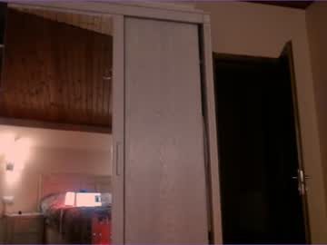 webcam girl bitter_moon live cam image #4312228