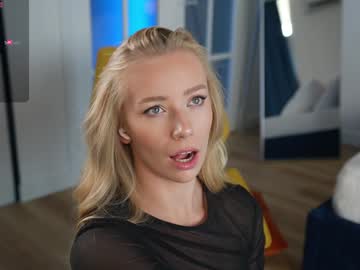 webcam girl vika54784 live cam image #10587562