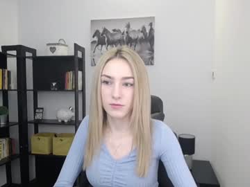 webcam girl little_e_mily live cam image #1734421