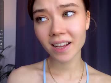 webcam girl lil_babe_ live cam image #7447827