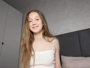 webcam girl lizzy_cutie live cam image #10679284