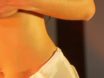webcam girl jseductiveart live cam image #12523285