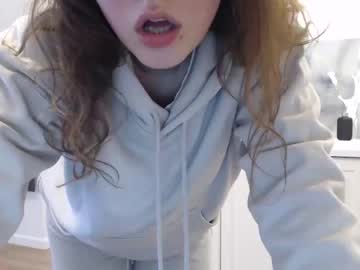 webcam girl ocean_eyess_ live cam image #2049146