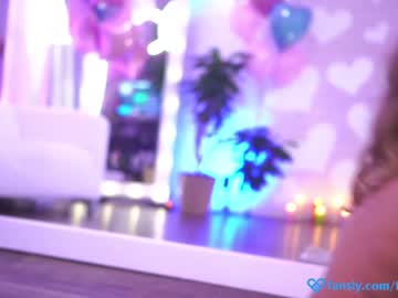 webcam girl eva_fashionista live cam image #4073866