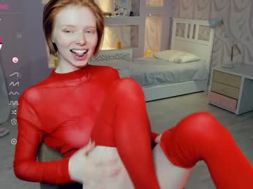 webcam girl gingers_hugs live cam image #7953091